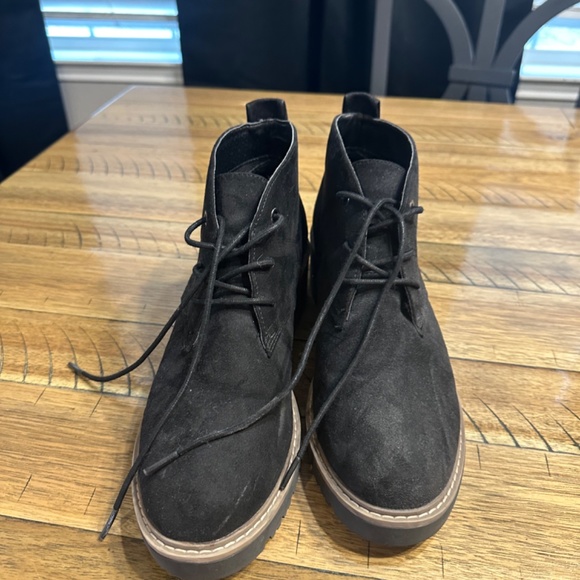 White mountain size 11 boots - Picture 2 of 4